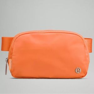 lululemon Everywhere Belt Bag Orange Frappe